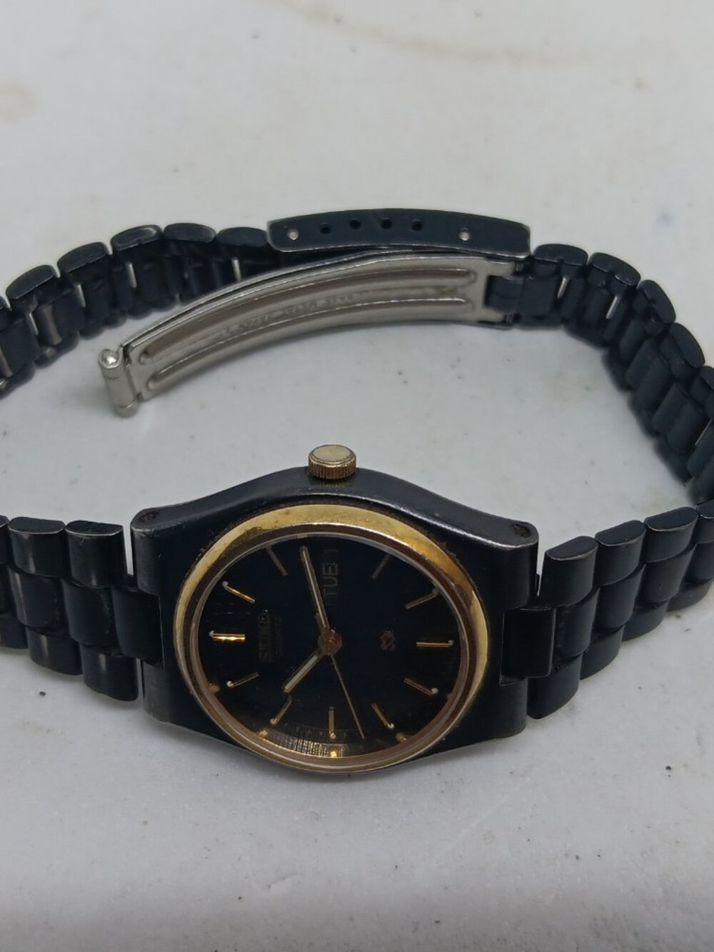 VINTAGE 1984 Seiko ZY004 [2A23] Women's 24mm Quartz Day / Date Watch NEW BATT - Picture 9 of 11